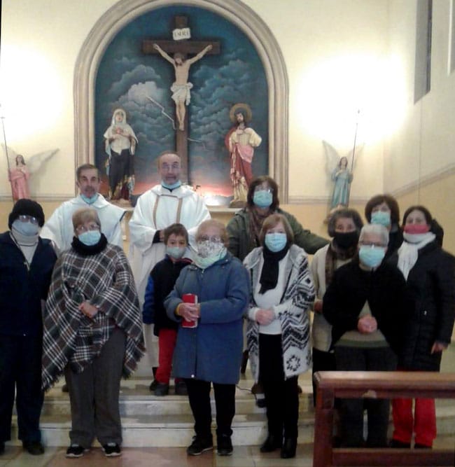 Grupo de oración en Uruguay en PAN DE AZÚCAR todos los domingos a las 9:00 am en la Iglesia de Nuestra Señora de los Dolores dirigido por el Padre José Luis PONTE.