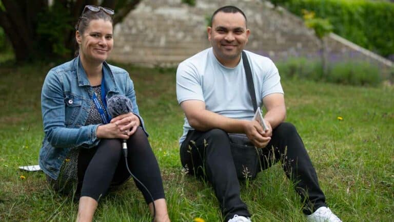 Cyril a épousé sa femme sur son lit de mort
