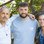 Emmanuel, Kentin et Amélie travaillent au service communication du sanctuaire.