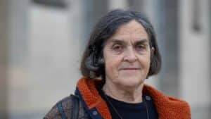« Je crois en Dieu et ma vie n’est que pour Dieu. » Ces mots d’Anne-Sophie, 60 ans, résument le chemin qu’elle parcourt depuis sa jeunesse.