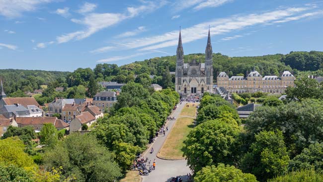 2025-06-13-Basilique-Notre-Dame-de-Montligeon-DJI_0609-(c)Sanctuaire-Notre-Dame-de-Montligeon