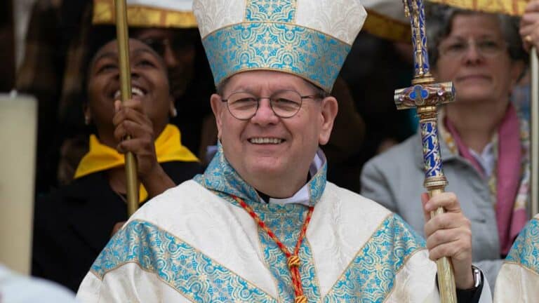 2025-11-09-Homelie-Montligeon-cardinal-Gerald-Cyprien- Lacroix