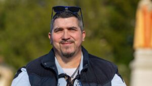Rencontre avec Fabrice Brulard, sacristain au sanctuaire pour la revue CE329 le 4 mars 2026
