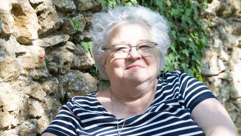 Marie-Odile, bénévole à Montligeon